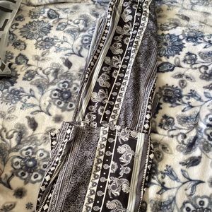 SHEIN BBL flared leggings